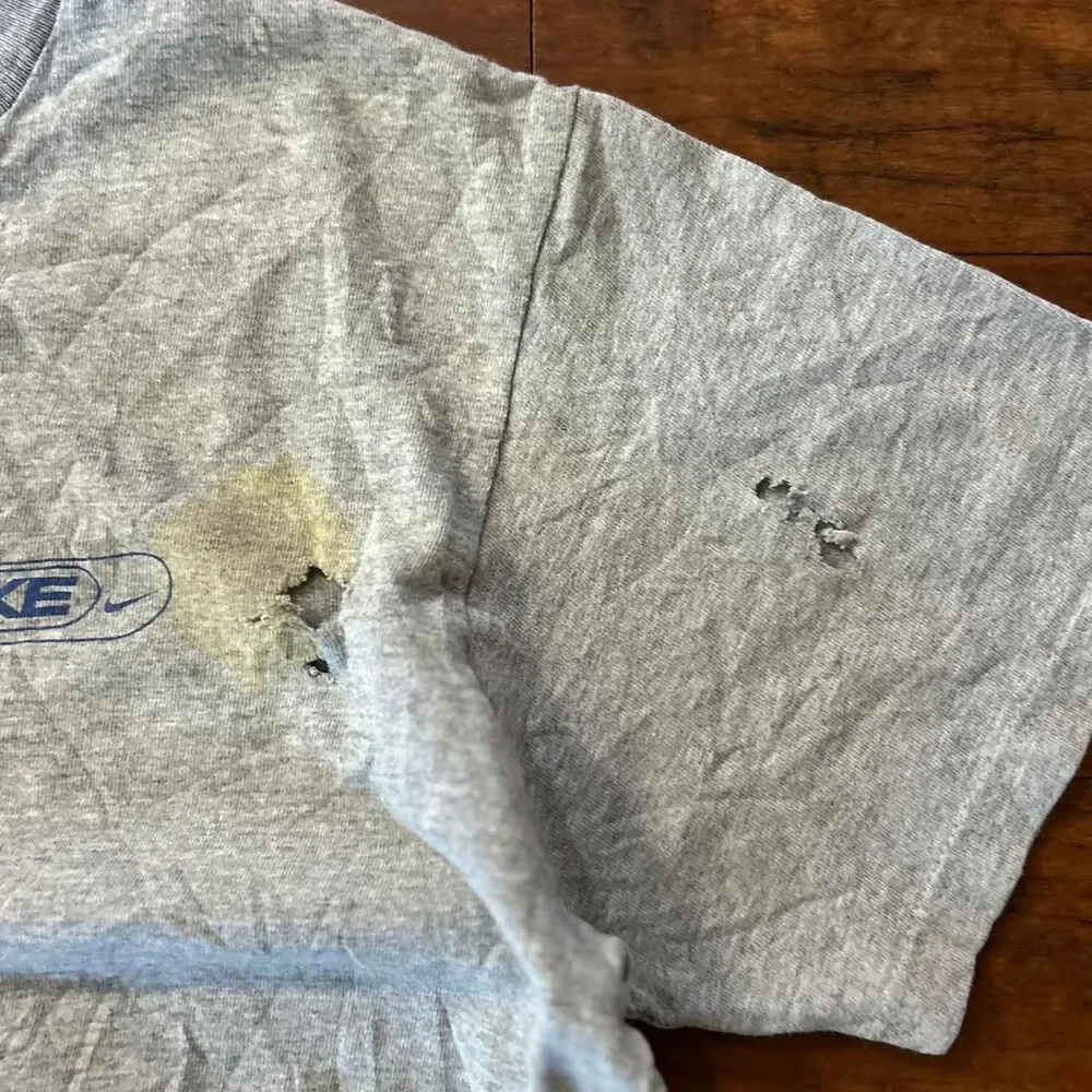 Vintage 90s Nike Basketball Gray NBA Hoops T-shirt Thrashed